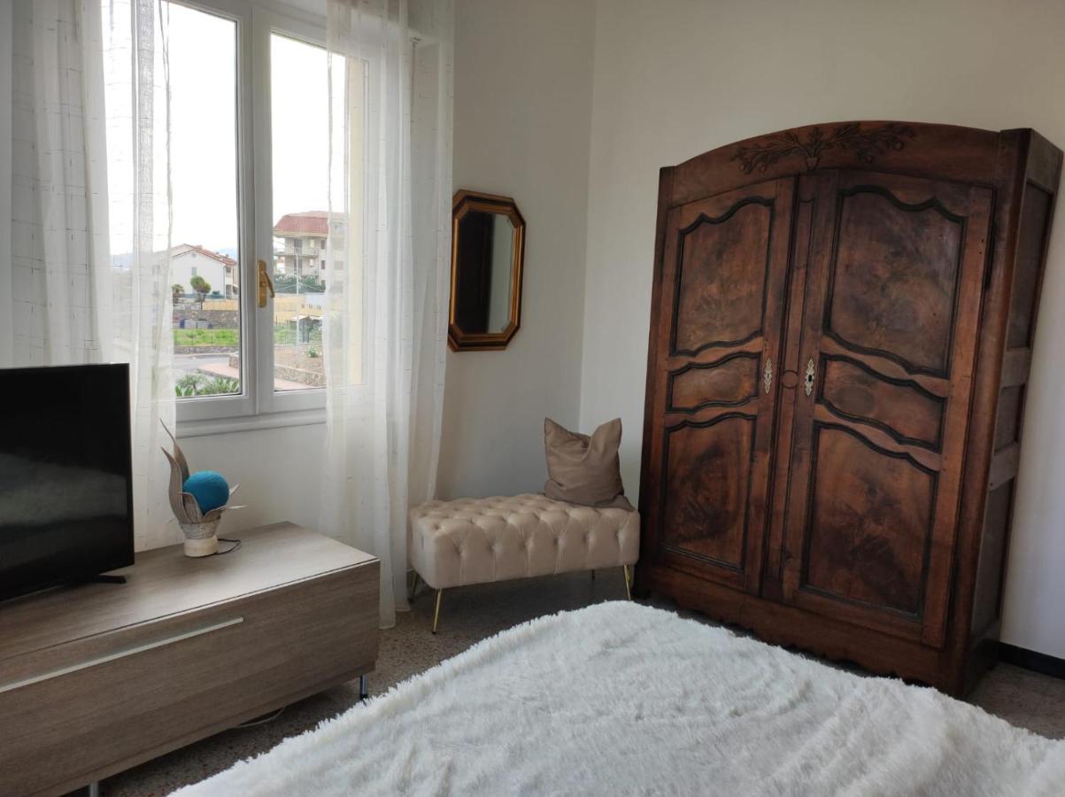 Appartamento Vicino Al Mare Con Parcheggio Riva Ligure Extérieur photo