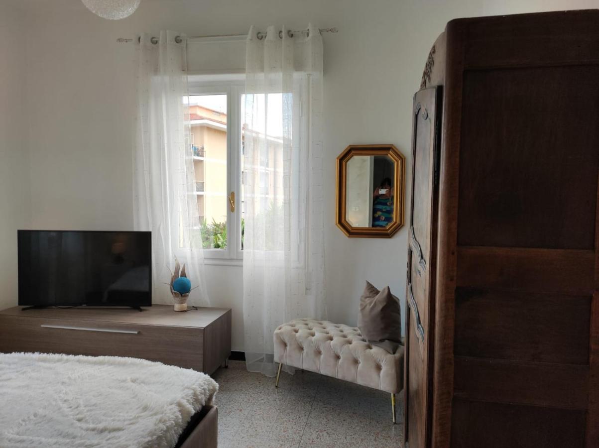 Appartamento Vicino Al Mare Con Parcheggio Riva Ligure Extérieur photo